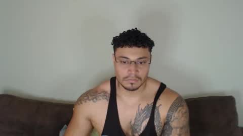 Snapshot of allen_ferrer10 chatting on 29, 3, 2026 allen_ferrer10 online show from 29, 3, 2026