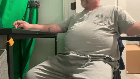 Allergictolove online show from 12, 1, 2025