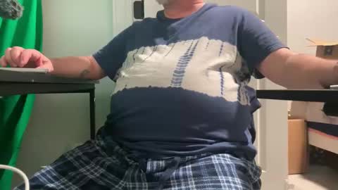 Allergictolove online show from 19, 1, 2025