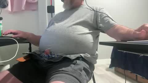 Allergictolove online show from 22, 3, 2026