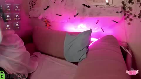 Snapshot of alli_aster chatting on 30, 10, 2025 alli_aster online show from 30, 10, 2025