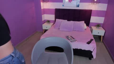 Snapshot of alli_cooper chatting on 11, 2, 2025 Ali online show from 11, 2, 2025