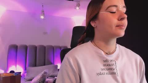 Snapshot of allicelover chatting on 3, 10, 2025 ALLICE online show from 3, 10, 2025