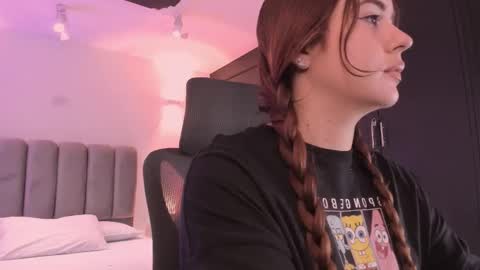 Snapshot of allicelover chatting on 14, 11, 2025 ALLICE online show from 14, 11, 2025