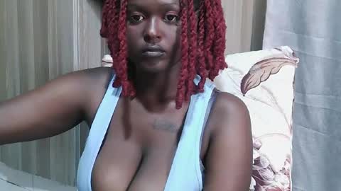 Snapshot of allie_quin chatting on 1, 8, 2026 Allie online show from 1, 8, 2026
