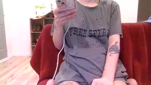 alliebearx online show from 30, 1, 2025