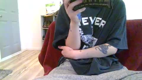 alliebearx online show from 30, 1, 2025