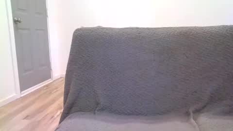 alliebearx online show from 11, 2, 2025