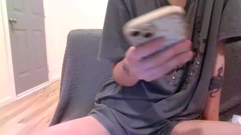 alliebearx online show from 12, 2, 2025