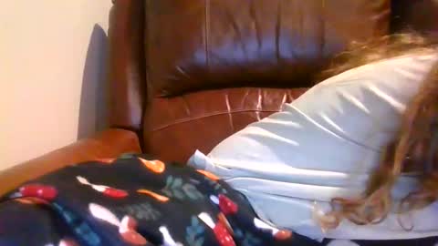 alliebearx online show from 24, 11, 2025