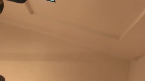 Snapshot of allijadid chatting on 18, 12, 2025 online show from 18, 12, 2025