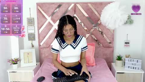 Snapshot of allis0n_ik chatting on 11, 11, 2025 ALLIS0N IK online show from 11, 11, 2025