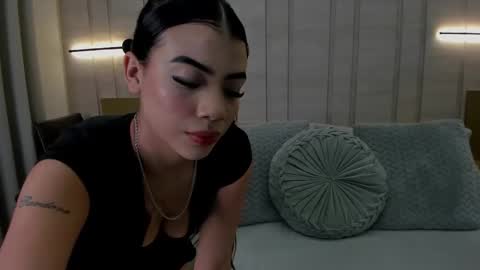 Allison whitee online show from 11, 2, 2026