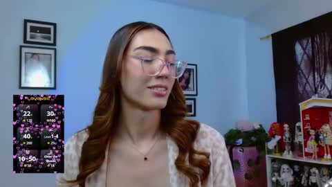 Snapshot of allisonblossom chatting on 7, 10, 2025 online show from 7, 10, 2025