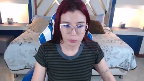 Snapshot of allisonlove_88 chatting on 16, 1, 2025 ALLISON online show from 16, 1, 2025