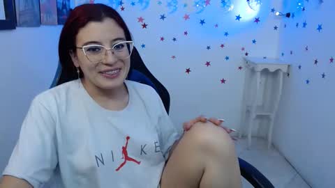 Snapshot of allisonlove_88 chatting on 19, 1, 2025 ALLISON online show from 19, 1, 2025