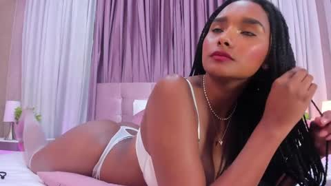 Snapshot of allisonn_bell chatting on 12, 2, 2025 Allison online show from 12, 2, 2025