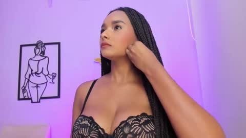 Snapshot of allisonn_bell chatting on 25, 10, 2025 Allison online show from 25, 10, 2025