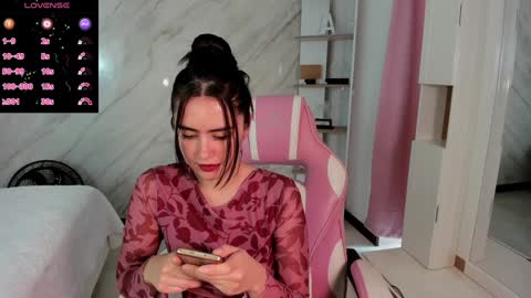 Snapshot of allisonpalmer chatting on 9, 3, 2025 Allison Palmer online show from 9, 3, 2025