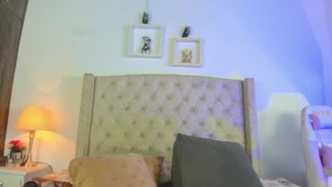 Snapshot of allisson_m chatting on 13, 1, 2025 allisson online show from 13, 1, 2025