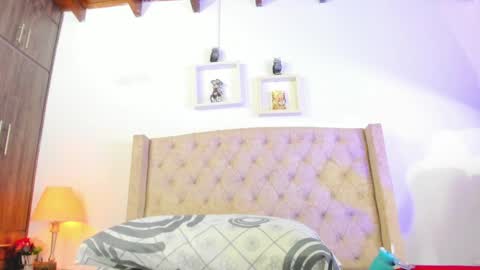 Snapshot of allisson_m chatting on 27, 1, 2025 allisson online show from 27, 1, 2025