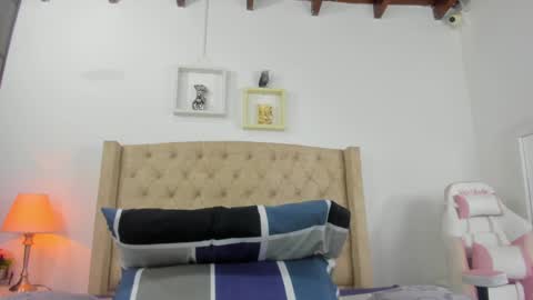 Snapshot of allisson_m chatting on 3, 2, 2025 allisson online show from 3, 2, 2025