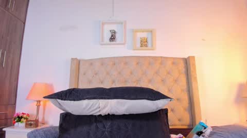 Snapshot of allisson_m chatting on 26, 9, 2025 allisson online show from 26, 9, 2025