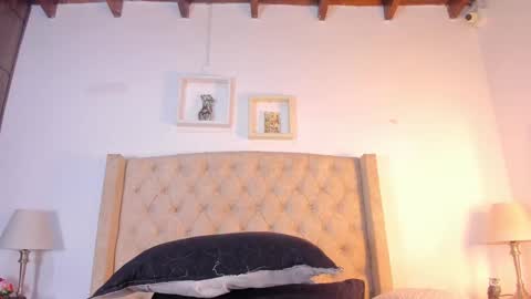 Snapshot of allisson_m chatting on 9, 10, 2025 allisson online show from 9, 10, 2025