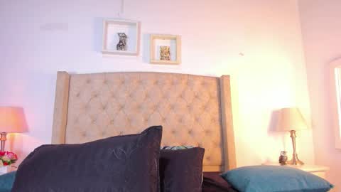 Snapshot of allisson_m chatting on 17, 10, 2025 allisson online show from 17, 10, 2025