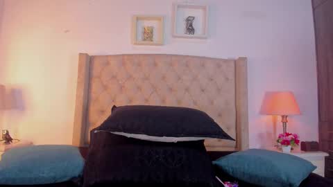 Snapshot of allisson_m chatting on 26, 11, 2025 allisson online show from 26, 11, 2025