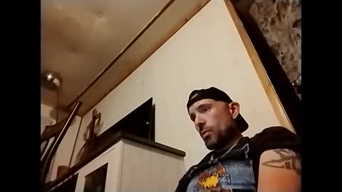 Snapshot of allitrunnin chatting on 27, 9, 2025 allitrunnin online show from 27, 9, 2025