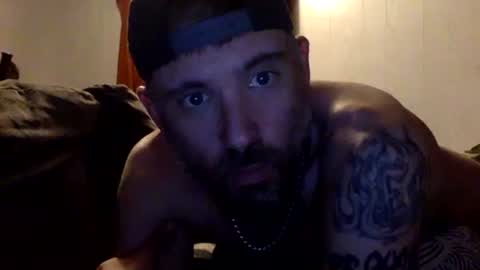 Snapshot of allitrunnin chatting on 15, 10, 2025 allitrunnin online show from 15, 10, 2025