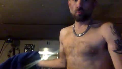 Snapshot of allitrunnin chatting on 20, 12, 2025 allitrunnin online show from 20, 12, 2025