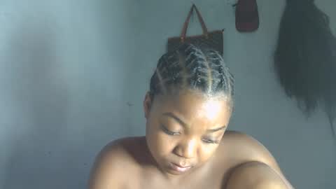 allizida01 online show from 14, 1, 2026