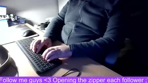 Snapshot of allowis2 chatting on 15, 12, 2025 allowis2 online show from 15, 12, 2025