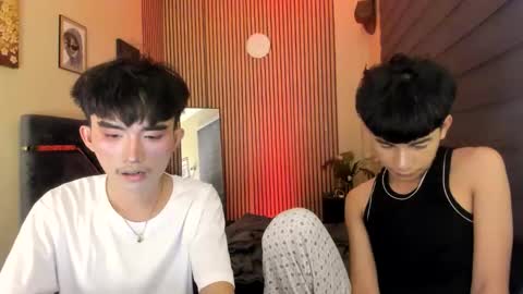 Snapshot of alluring_alpha chatting on 24, 10, 2025 kim and josh online show from 24, 10, 2025