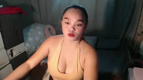 Snapshot of alluring_bobbies chatting on 26, 11, 2025 dhiharu online show from 26, 11, 2025