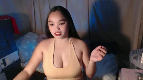 Snapshot of alluring_bobbies chatting on 20, 12, 2025 dhiharu online show from 20, 12, 2025