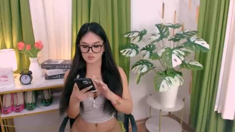 Snapshot of alluring_brianna08 chatting on 25, 6, 2026 Brianna online show from 25, 6, 2026