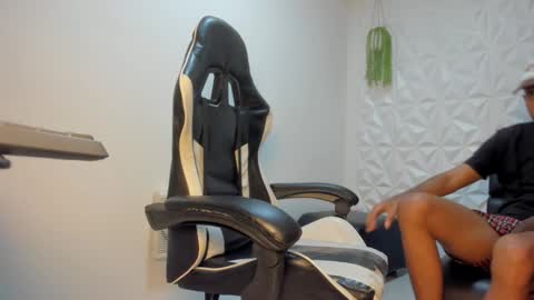 alluringangel01 online show from 15, 1, 2026