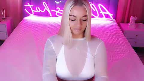 AlwaysHot online show from 1, 10, 2025