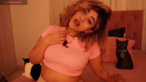 Snapshot of ally_summer chatting on 6, 2, 2026 ally_summer online show from 6, 2, 2026