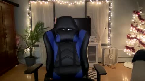 Snapshot of allyanalangel chatting on 22, 1, 2025 allyanalangel online show from 22, 1, 2025