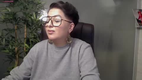 Snapshot of allyiah chatting on 10, 2, 2025 online show from 10, 2, 2025