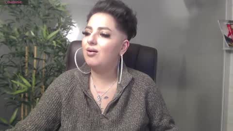 Snapshot of allyiah chatting on 13, 2, 2025 online show from 13, 2, 2025