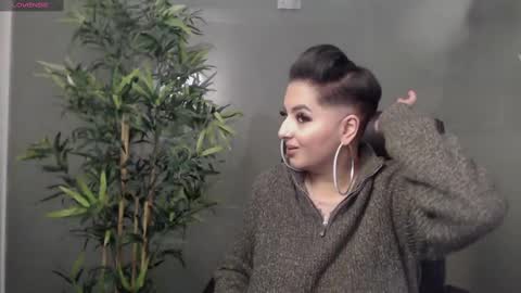 Snapshot of allyiah chatting on 16, 2, 2025 online show from 16, 2, 2025