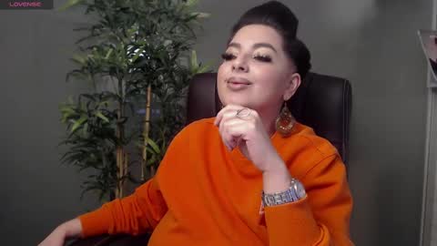 Snapshot of allyiah chatting on 18, 2, 2025 online show from 18, 2, 2025