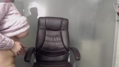 Snapshot of allyiah chatting on 24, 2, 2025 online show from 24, 2, 2025