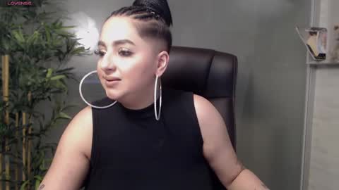Snapshot of allyiah chatting on 3, 3, 2025 online show from 3, 3, 2025