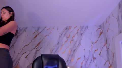 Snapshot of allyjensen chatting on 19, 2, 2025 Alisson online show from 19, 2, 2025